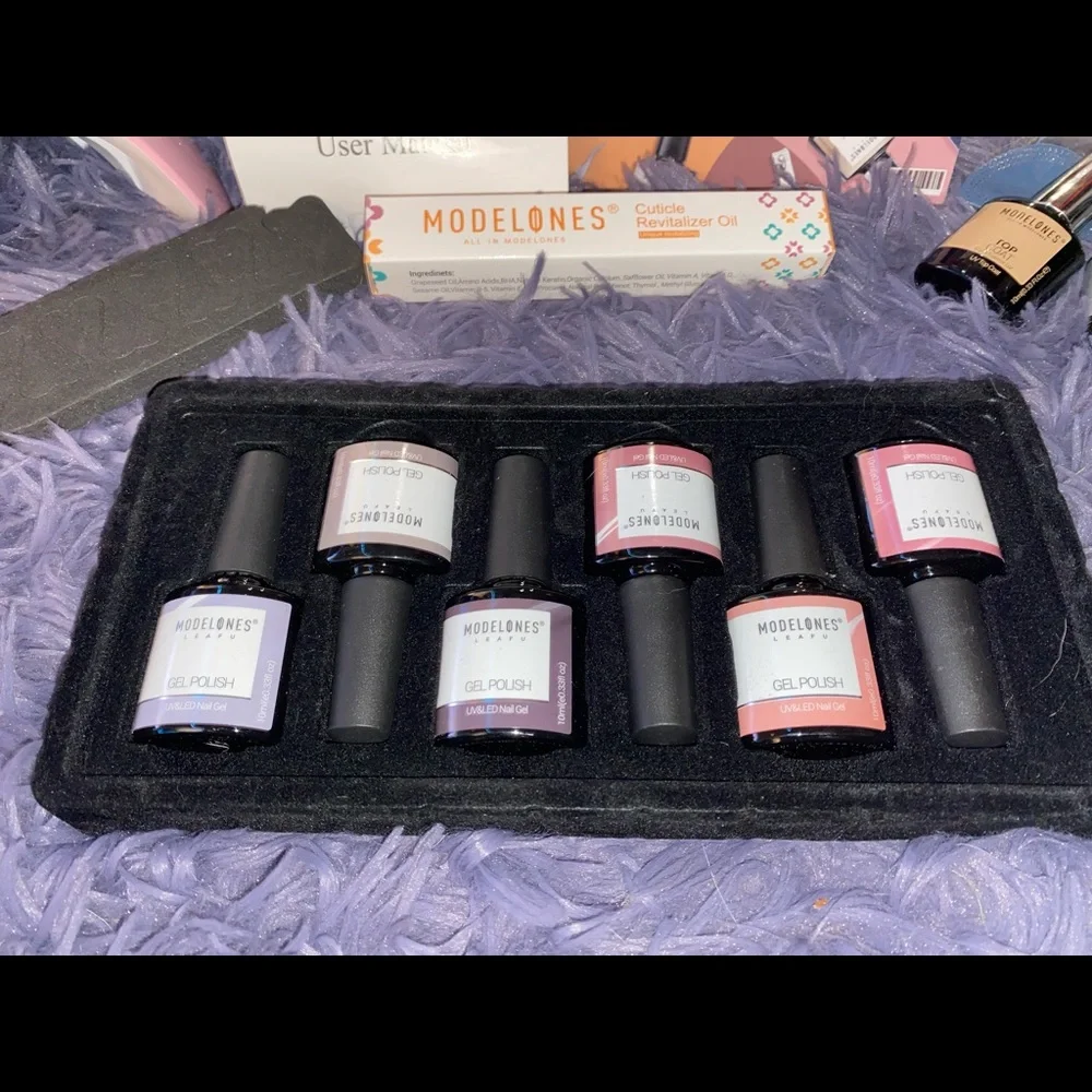 Nails set - Picture 3 of 4